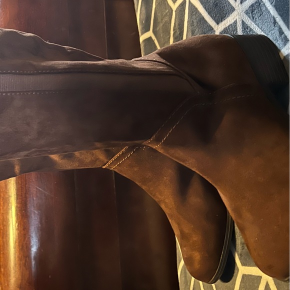 Camel color boots sz 7 - Picture 1 of 4